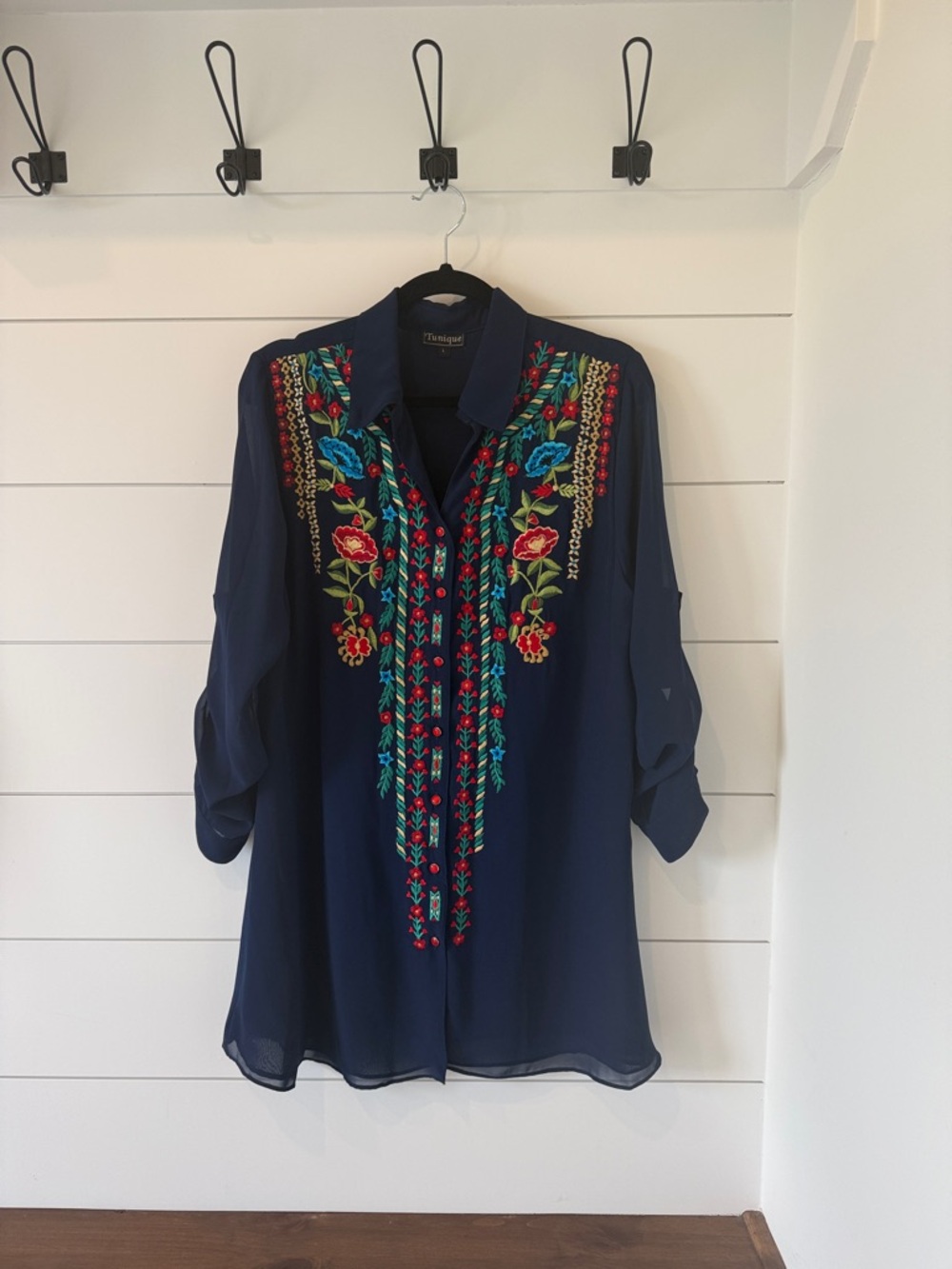 Tunique Navy Tunic with Multicolor Floral Embroidery boho size L